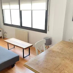 Apartment With Sea Views Next To The Of Mar Bella, Barcelona