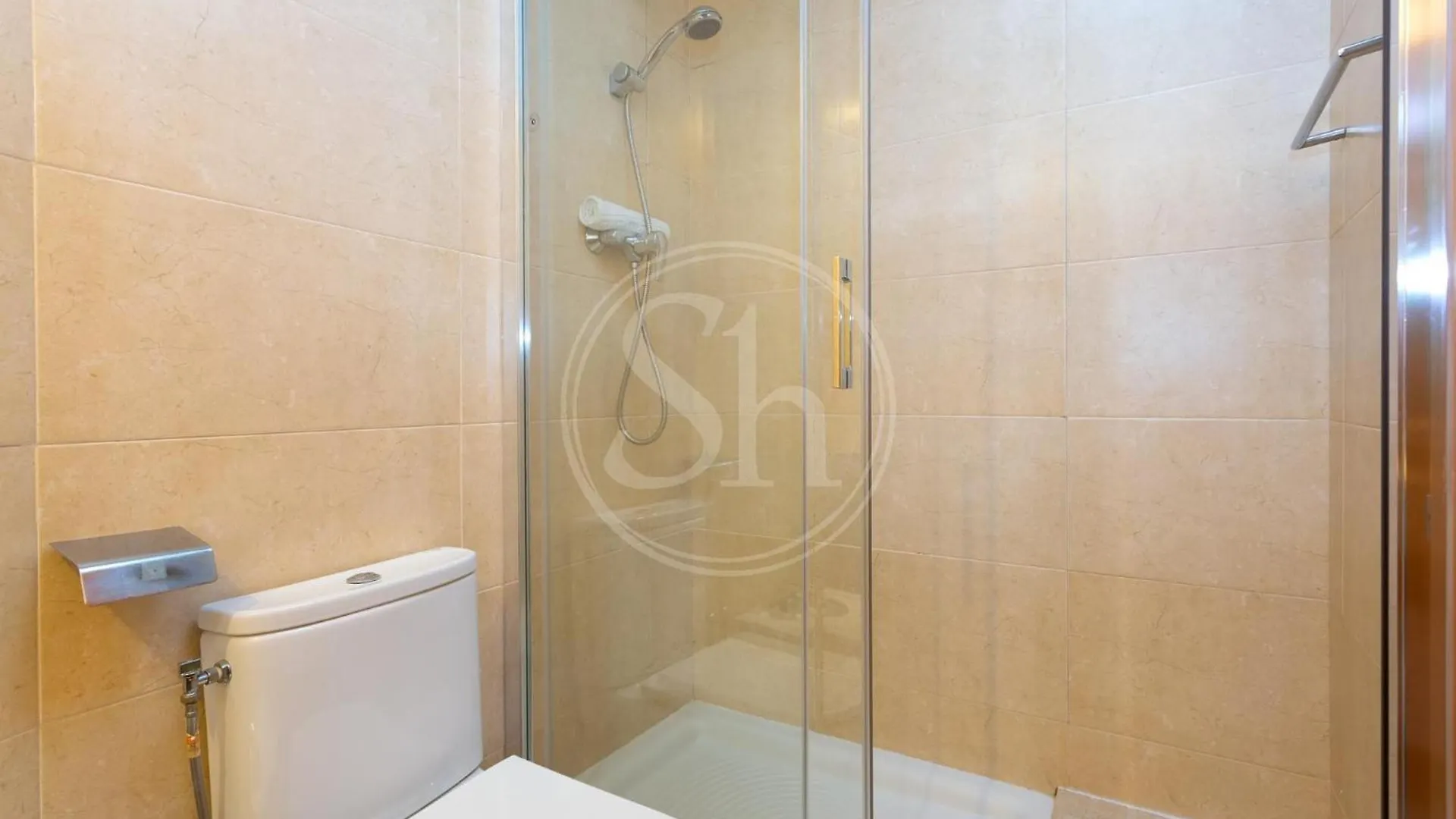 Cosy Apartment Next To Sagrada Familia V Barcelona